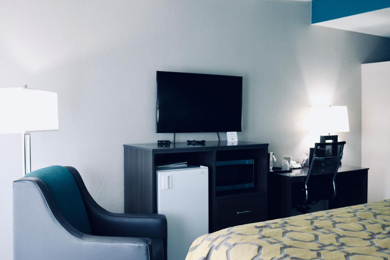Baymont By Wyndham Cookeville Extérieur photo