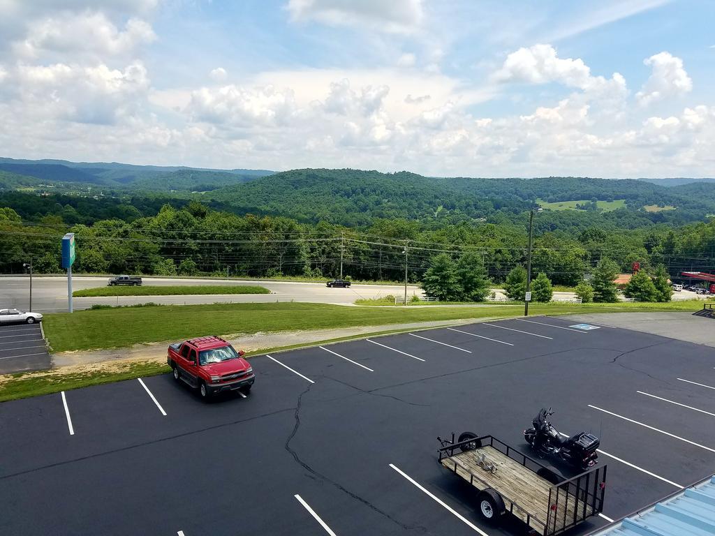 Baymont By Wyndham Cookeville Extérieur photo