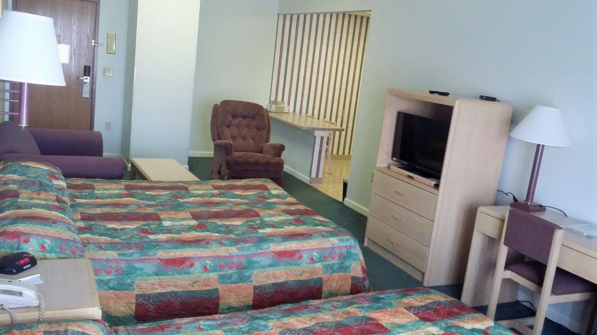 Baymont By Wyndham Cookeville Extérieur photo