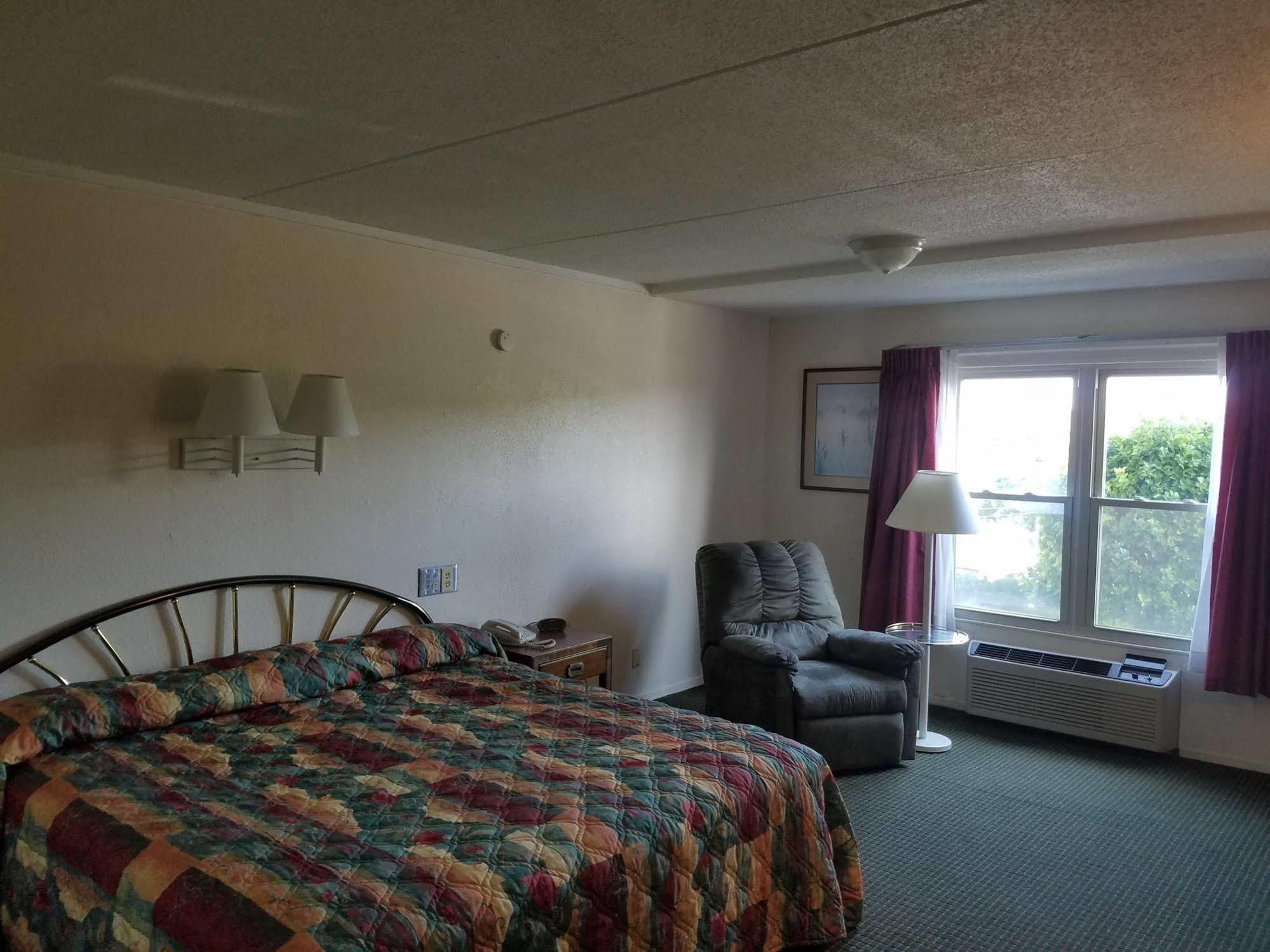 Baymont By Wyndham Cookeville Extérieur photo