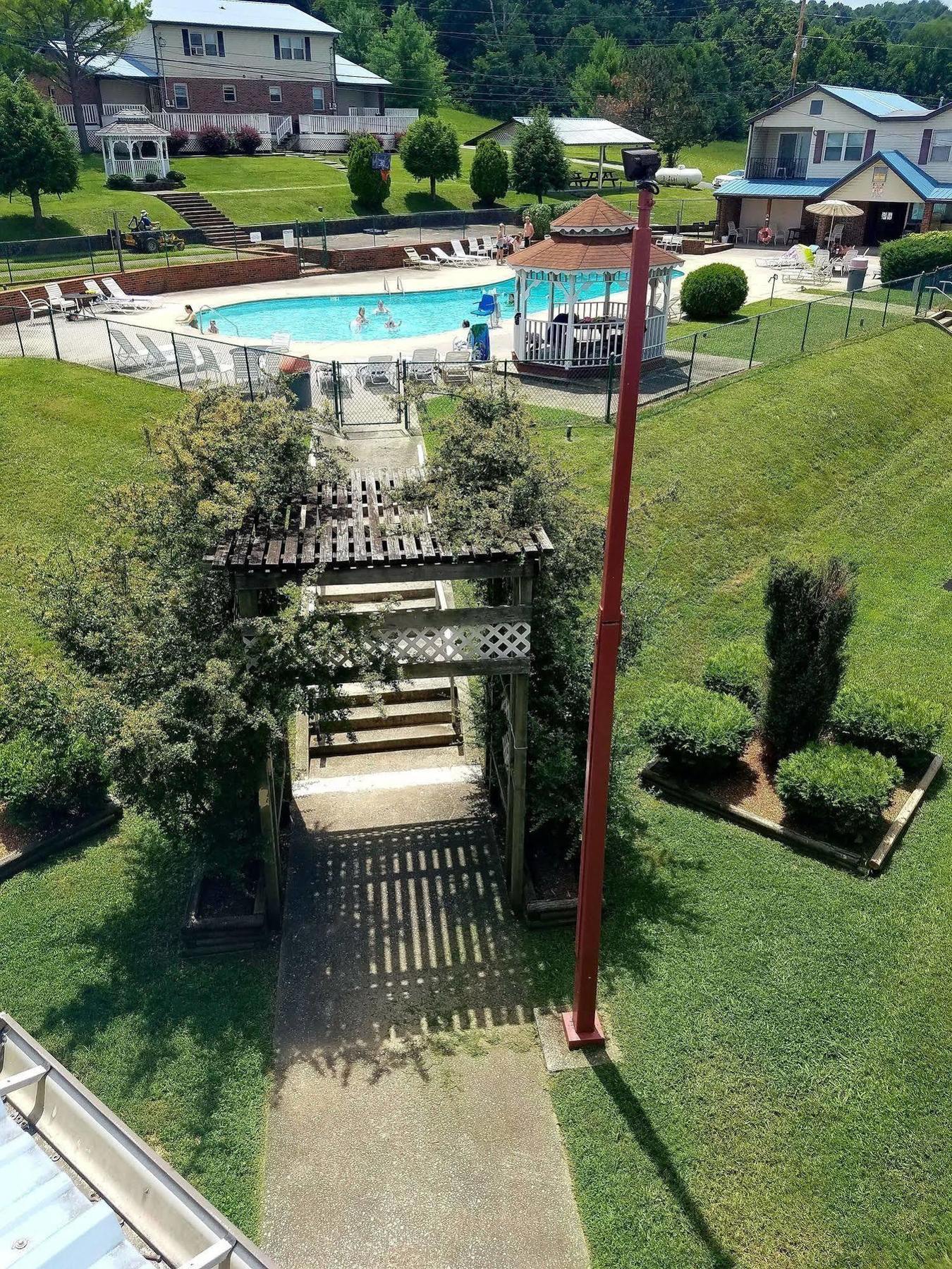 Baymont By Wyndham Cookeville Extérieur photo
