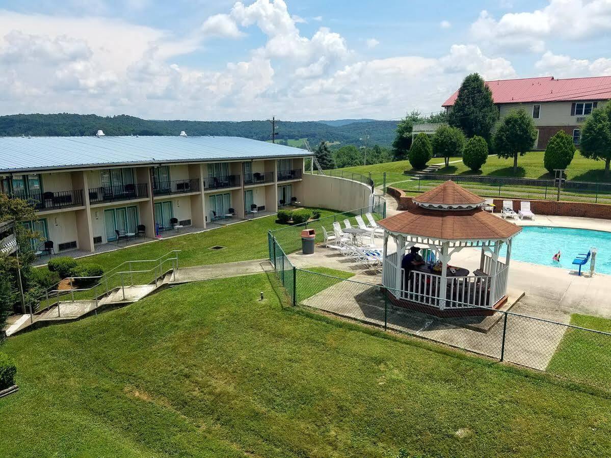 Baymont By Wyndham Cookeville Extérieur photo