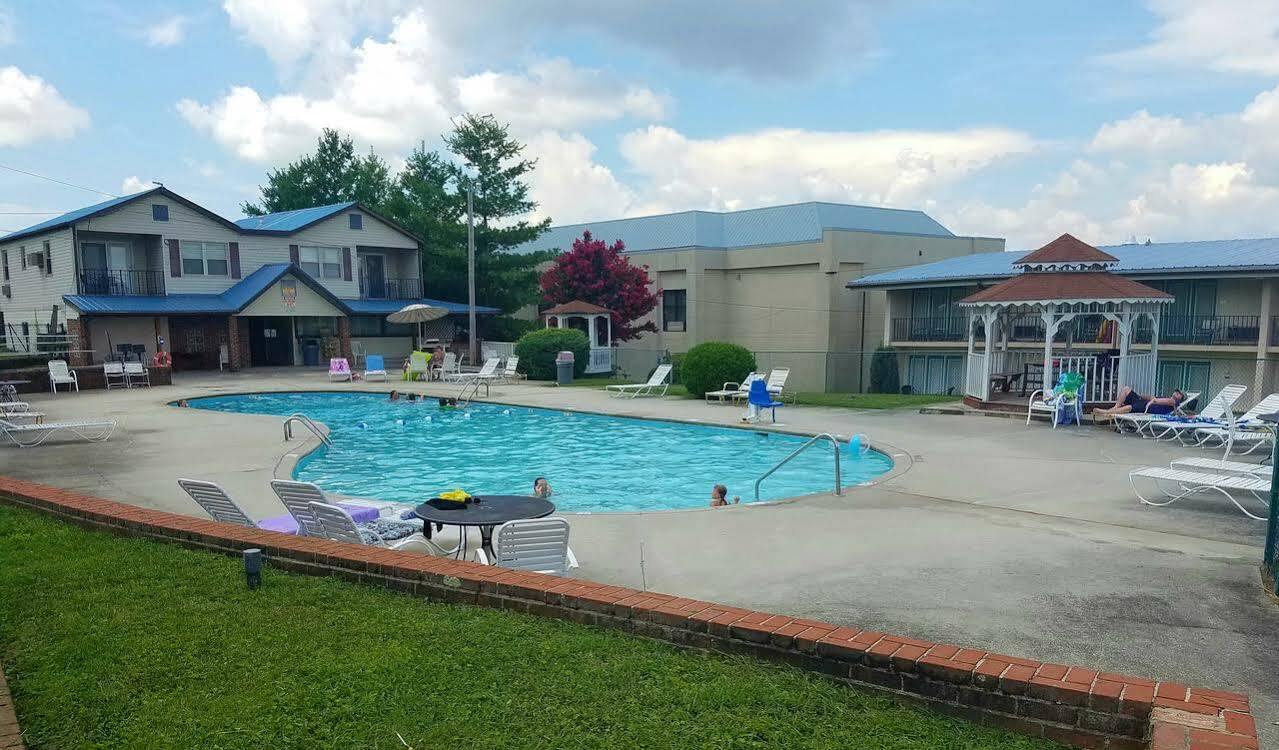 Baymont By Wyndham Cookeville Extérieur photo